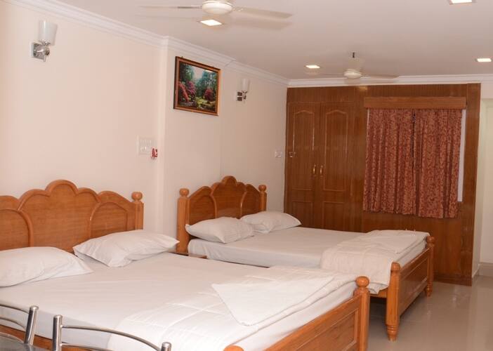 Srinivasa Residency A/C, Chennai 5